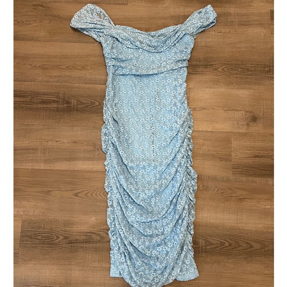 Hello Molly Wonder Beauty Off-the-Shoulder Blue Floral Midi Dress